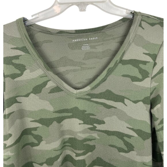 American Eagle Green Camo Long Sleeve Pullover Shirt V Neck Women Size Medium - Picture 3 of 9